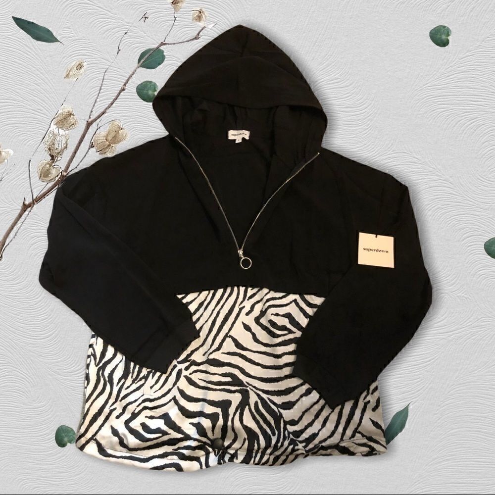 Small Tilly Zip up Spring Jacket in Black & White Zebra - Picture 4 of 9
